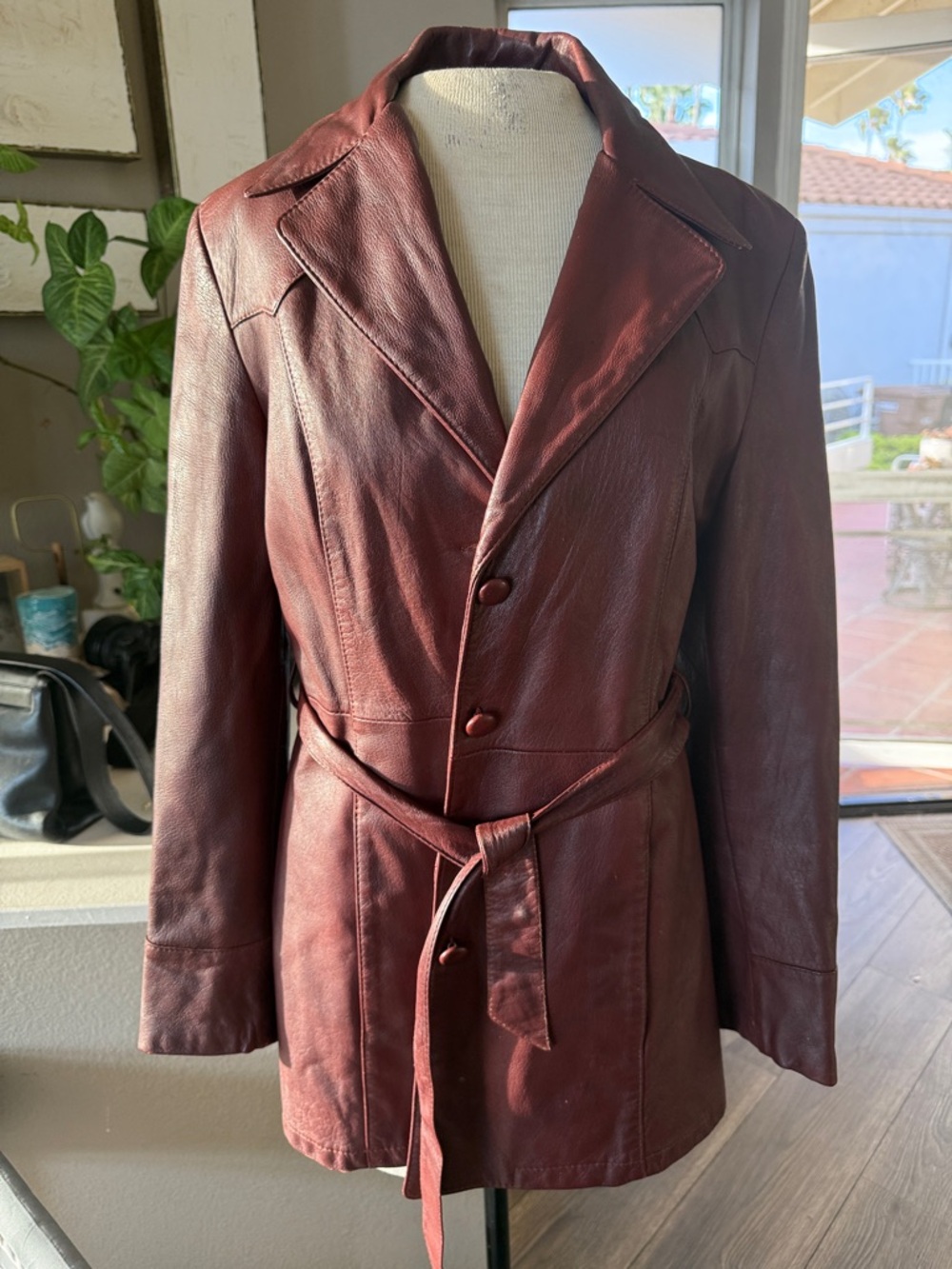 Vintage Remy Leather Fashions burgundy Leather Jacket - Picture 6 of 8